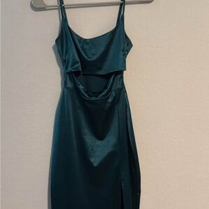 Windsor Elegant Green Maxi Dress